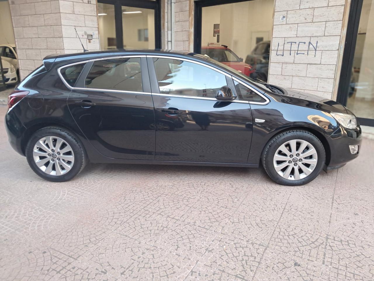 Opel Astra 1.7 CDTI 110CV 5 porte Cosmo-Euro 4990
