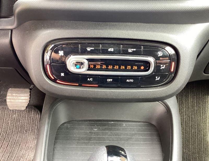 smart fortwo EQ PURE 4,6KW