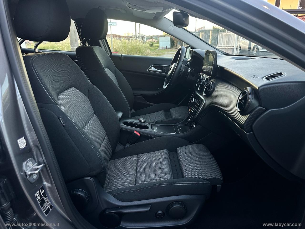 MERCEDES-BENZ GLA 200 d Automatic Business Extra