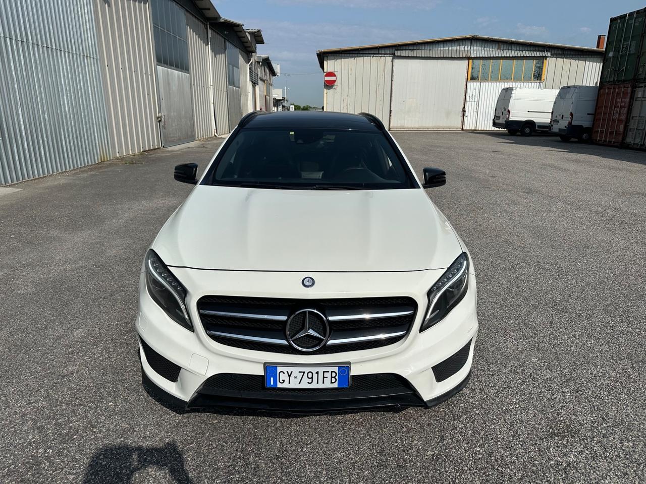 Mercedes-benz GLA 200d Automatic pack AMG