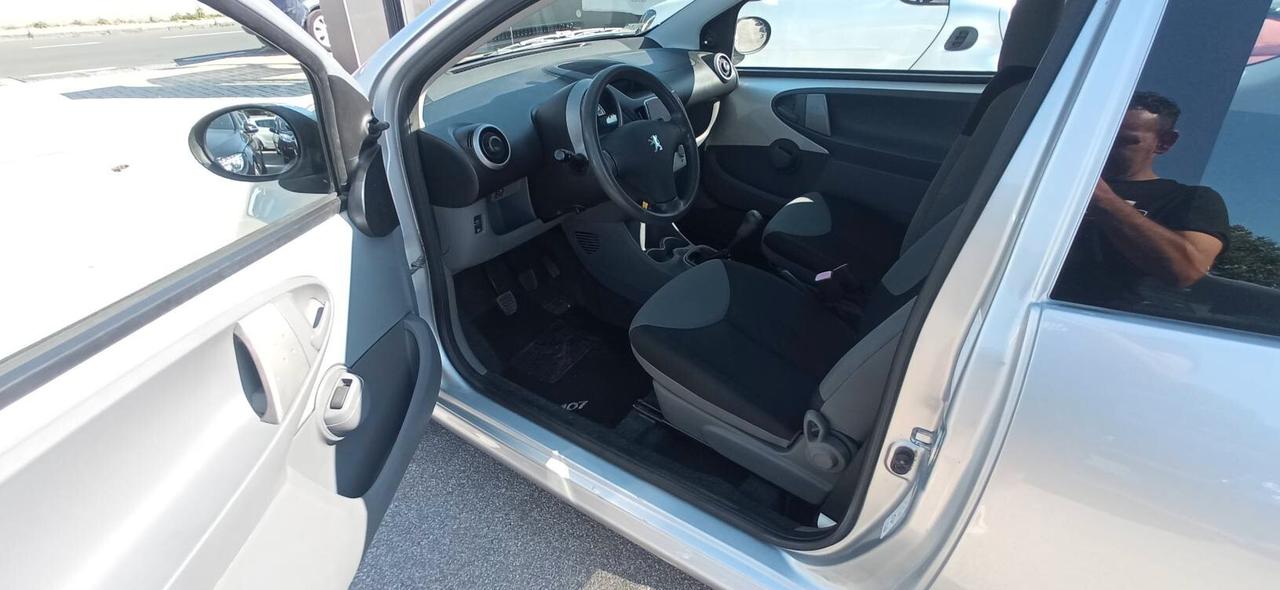 Peugeot 107 1.0 - 20 MILA KM!