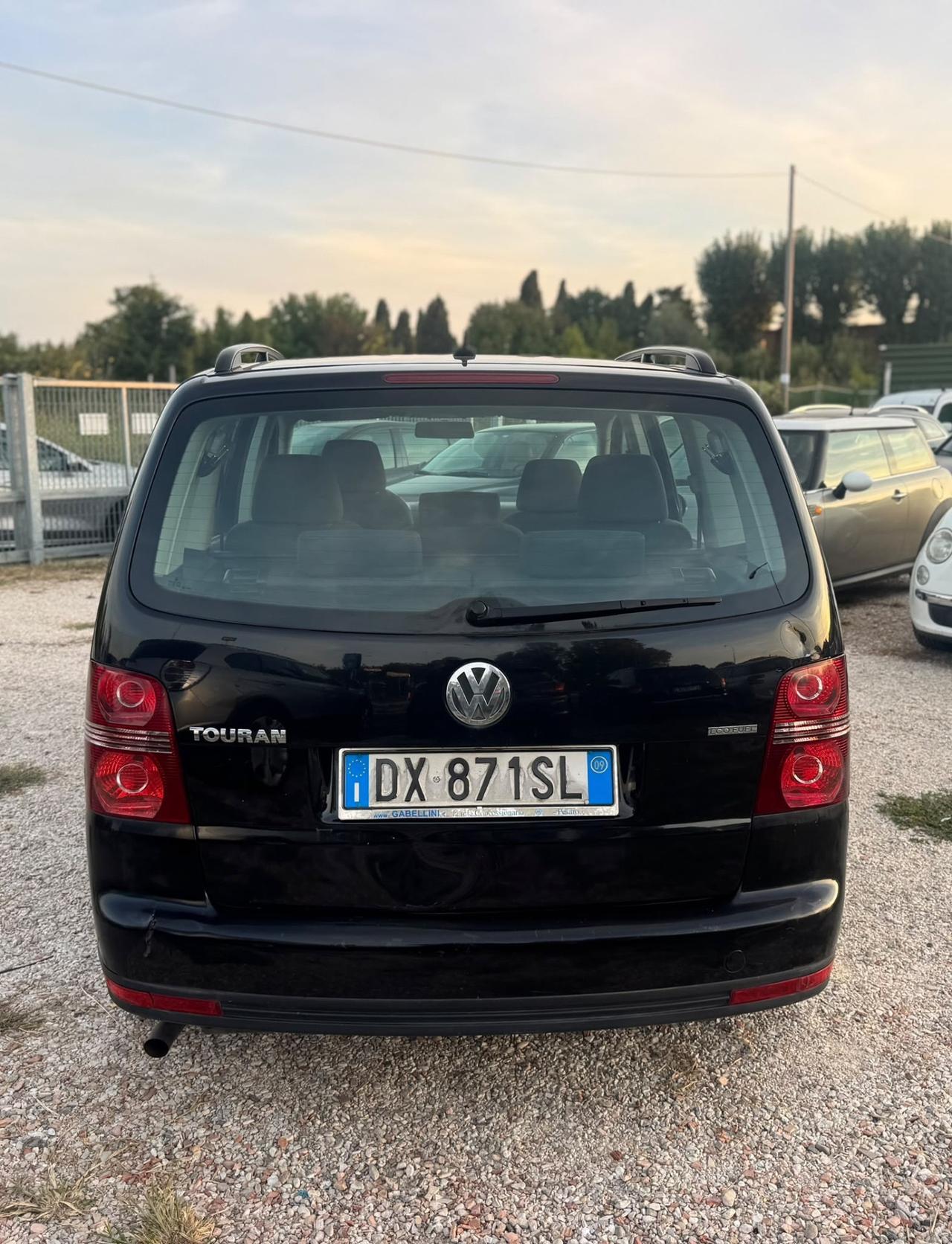 Volkswagen Touran 2.0 Trendline Ecofuel 7 P.ti