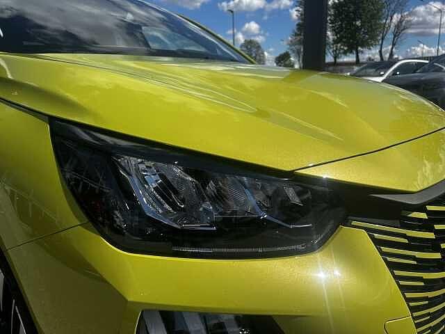 Peugeot 208 MHEV 1.2 Hybrid 100cv E-DCS6 STYLE KM ZERO