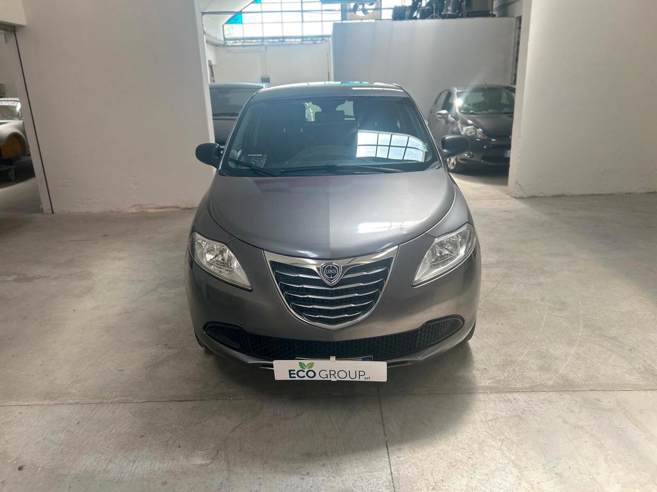 Lancia Ypsilon 0.9 TwinAir 85 CV 5 porte Metano Ecochic Gold