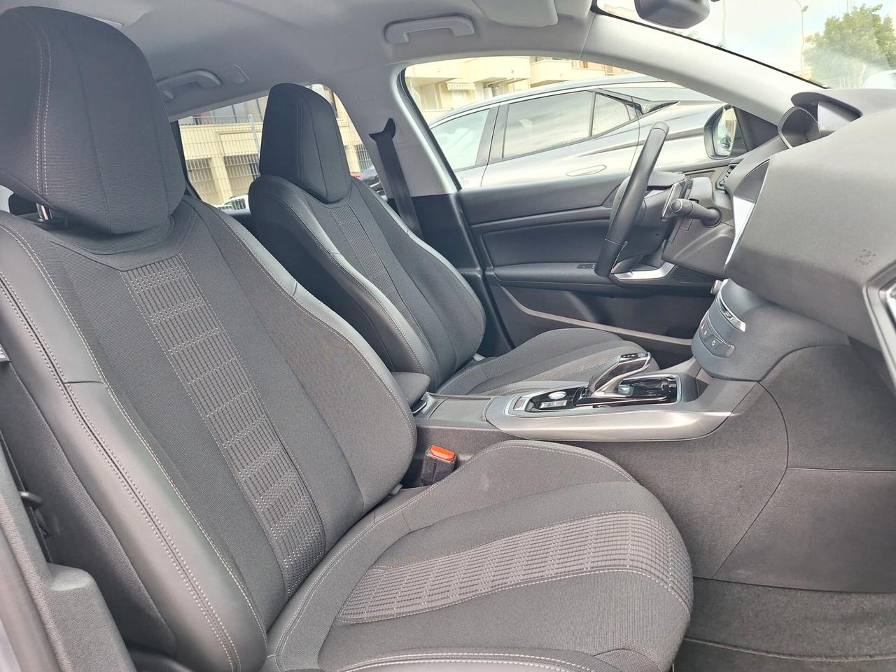 Peugeot 308 BlueHDi Business Cambio Automatico UNICO PROPRIETARIO IVA ESPOSTA
