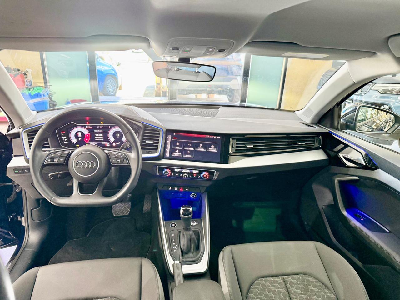 Audi A1 SPB 30 TFSI S tronic Identity Black
