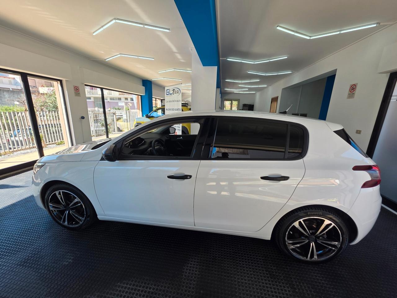Peugeot 308 1.6hdi 2018 PROMO
