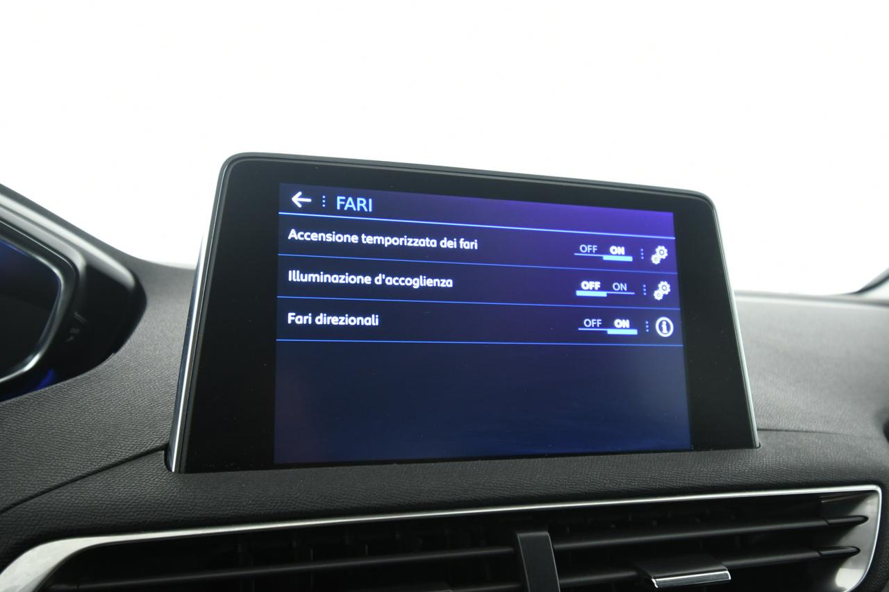 PEUGEOT 5008 1.5 bluehdi Crossway s&s 130cv 7p.ti eat8 NEOPATENTATI+CAMERA