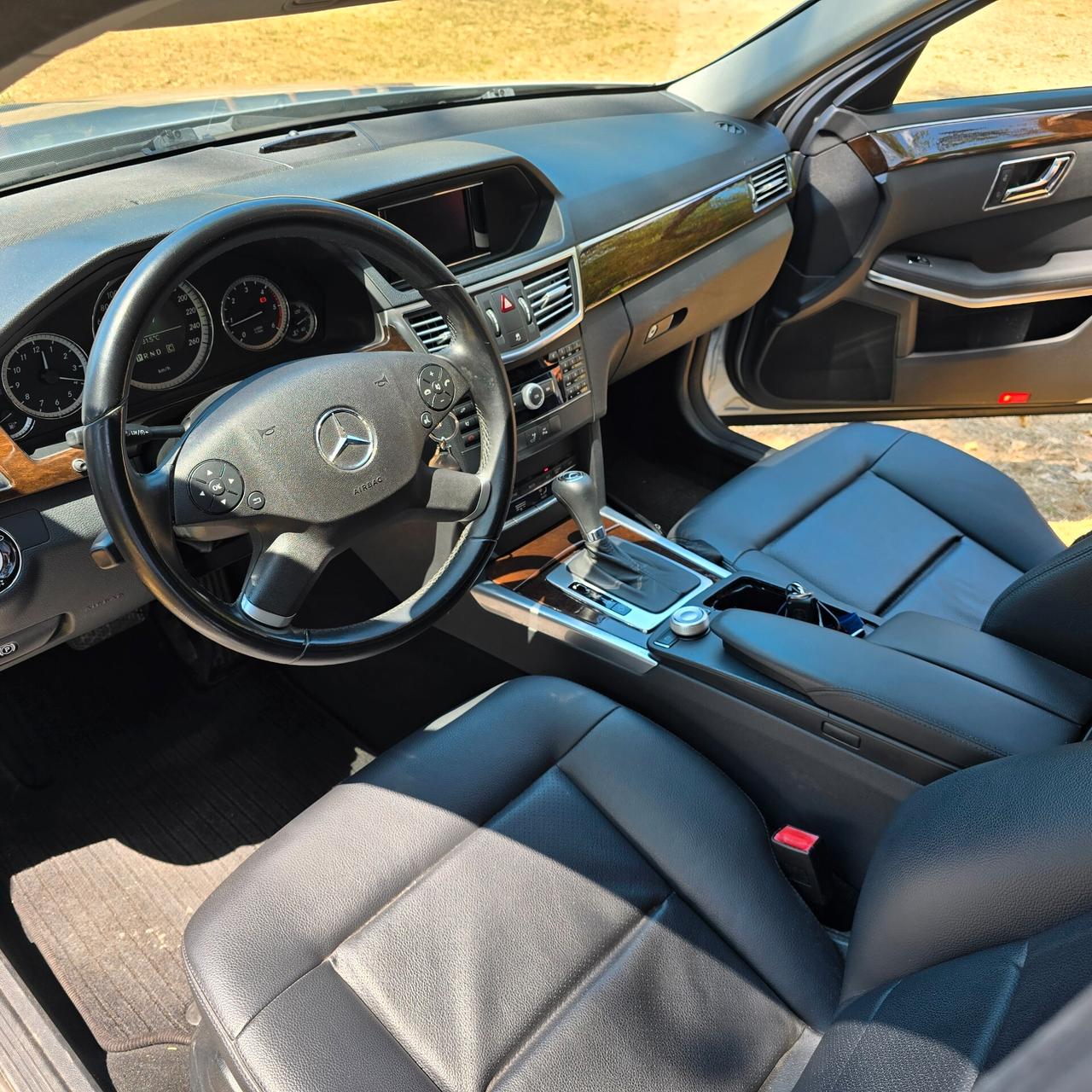 Mercedes-benz E 250 CDI BlueEFFICIENCY Elegance