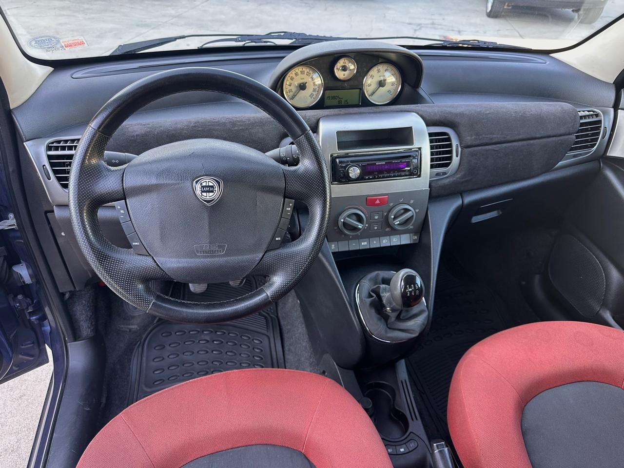Lancia Ypsilon 1.3 Multijet 70cv Platino NEOPATENTATI