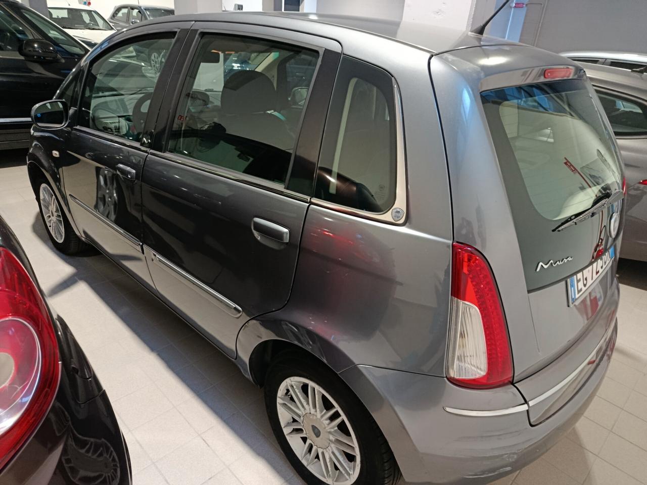 Lancia MUSA 1.3 Mjt 95 CV DFN Diva