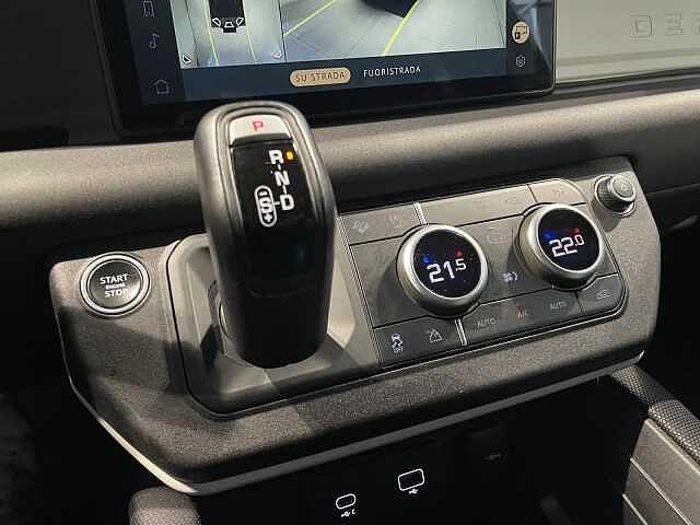 Land Rover Defender 90 X-Dynamic S - IVA ESPOSTA