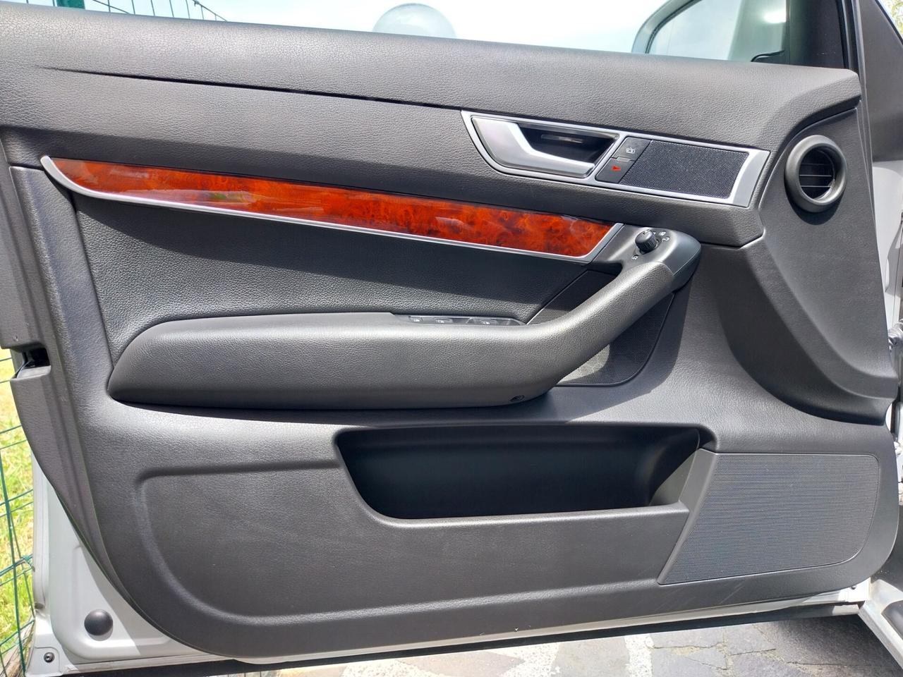 Audi A6 Avant 3.0 V6 TDI quattro tiptronic