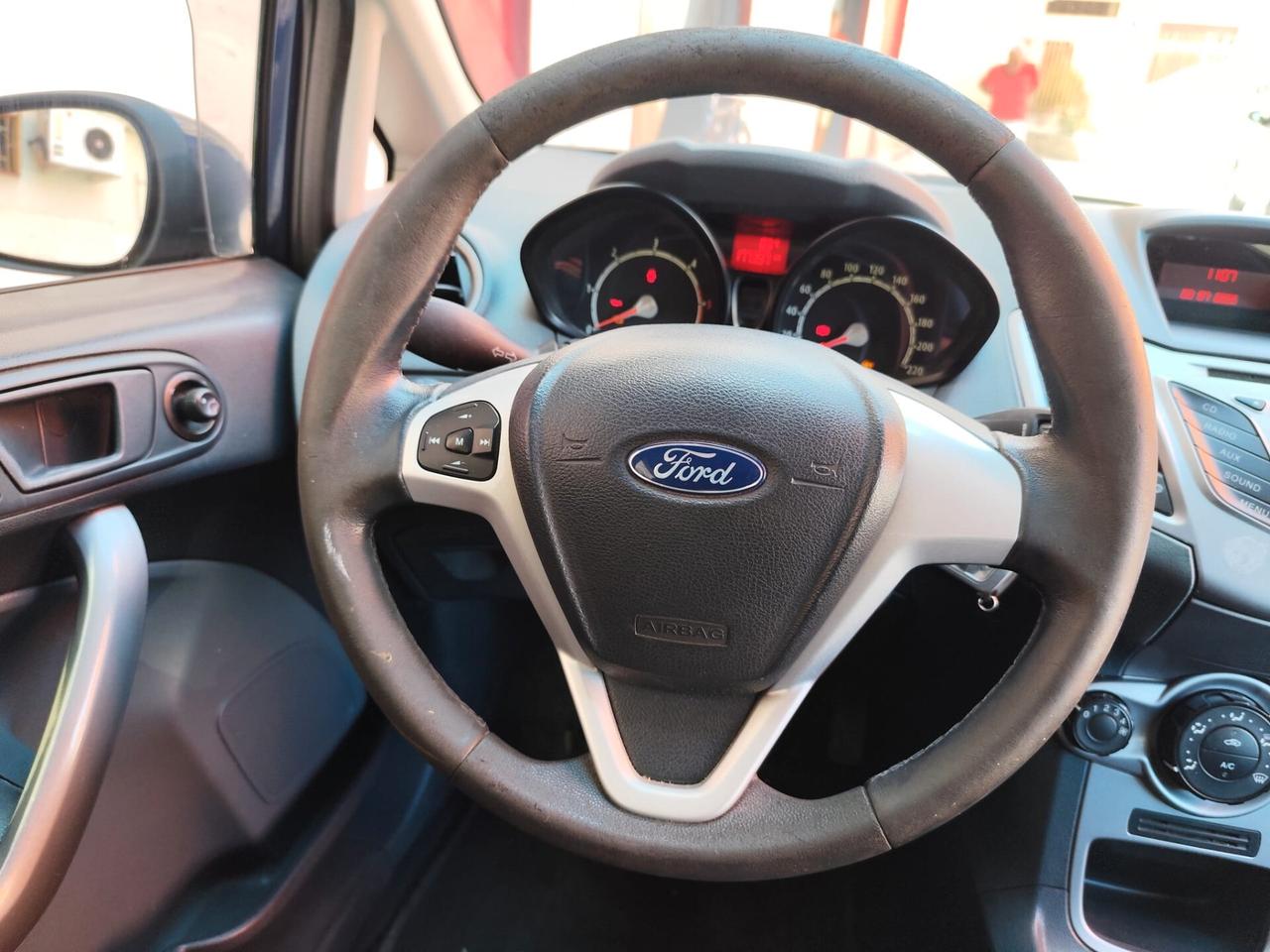Ford Fiesta 1.4 TDCi 68 cv *NEOPATENTATI*