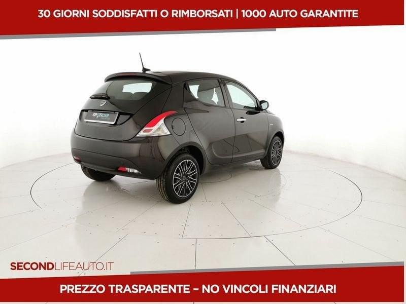 Lancia Ypsilon 1.0 firefly hybrid Gold s&s 70cv 5p.ti