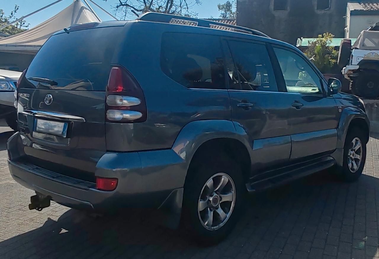 Toyota Land Cruiser 3.0 D4-D aut. 5 porte