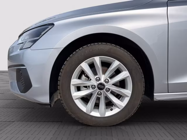 AUDI A3 A3 SPB 30 TDI S tronic Business