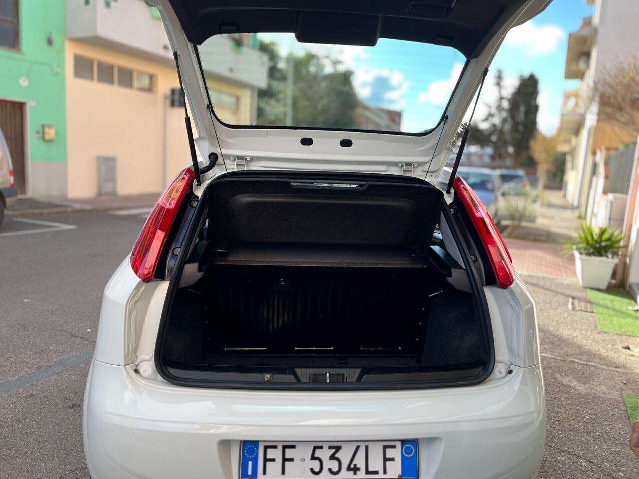 Fiat Punto 1.2 8V 5 porte Street