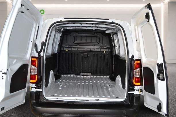 FIAT NEW DOBLO - series 4 van XL 1.5 DIESEL 10