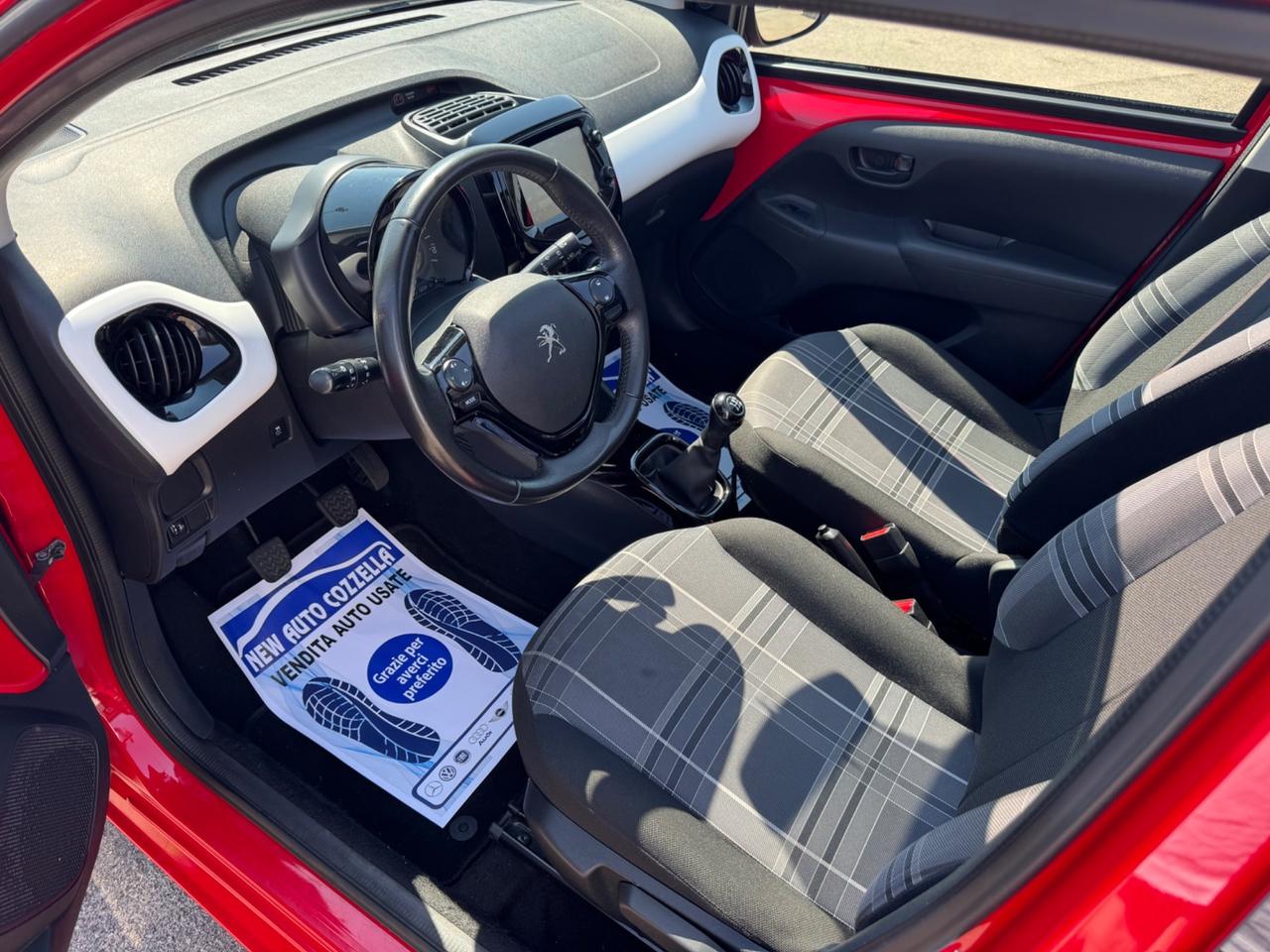 Peugeot 108 VTi 68 5 porte Allure Cabrio