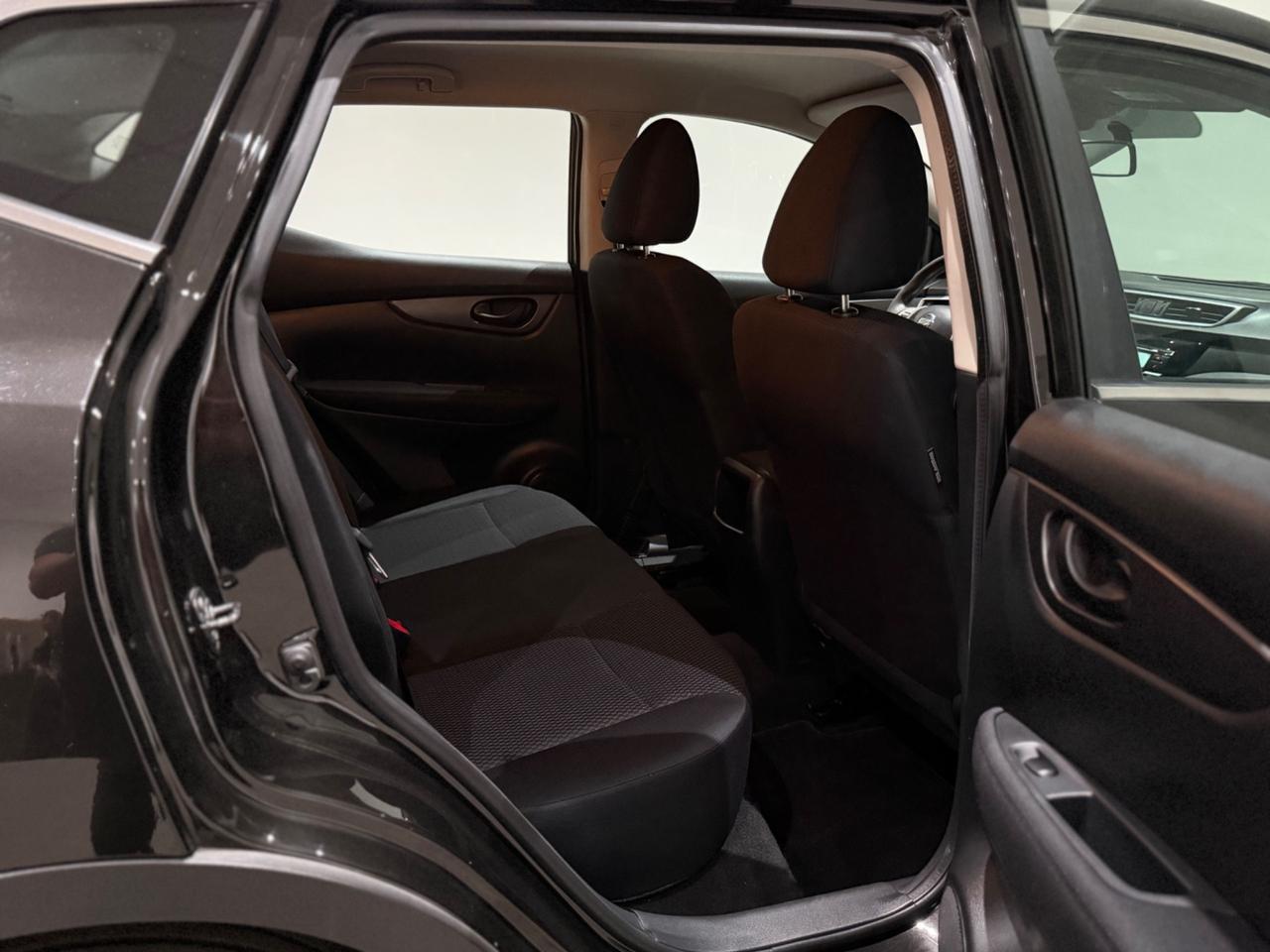 Nissan Qashqai 1.5 dCi 110CV Adatta a Neopatentati