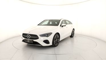 Mercedes-Benz CLA Shooting Brake 180 d Progressive Advanced auto