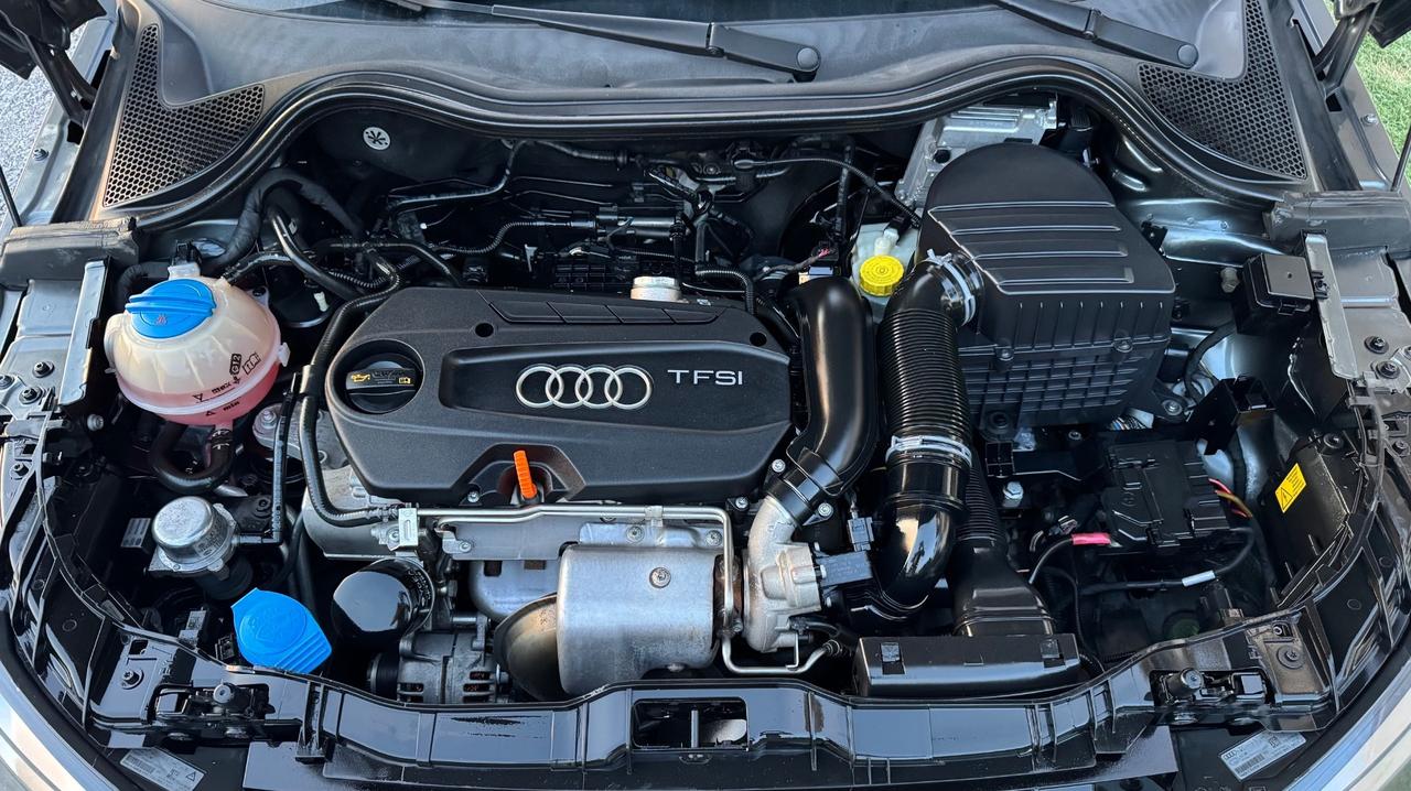 Audi A1 1.4 TFSI S tronic S-LINE Neopatentati Tagliandata
