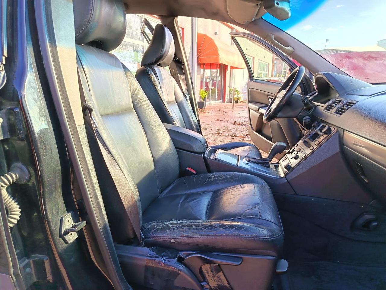 Volvo XC 90 XC90 2.4 D5 AWD Autocarro 'N1'