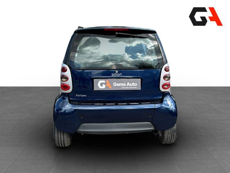 smart fortwo fortwo 700 coupé passion (45 kW)