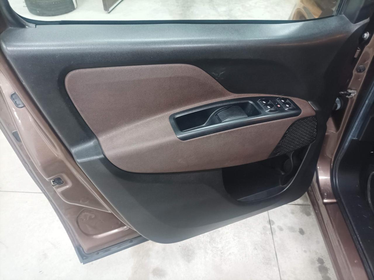 Fiat Doblo Doblò 1.6 MJT 16V 120CV Trekking 10/2016