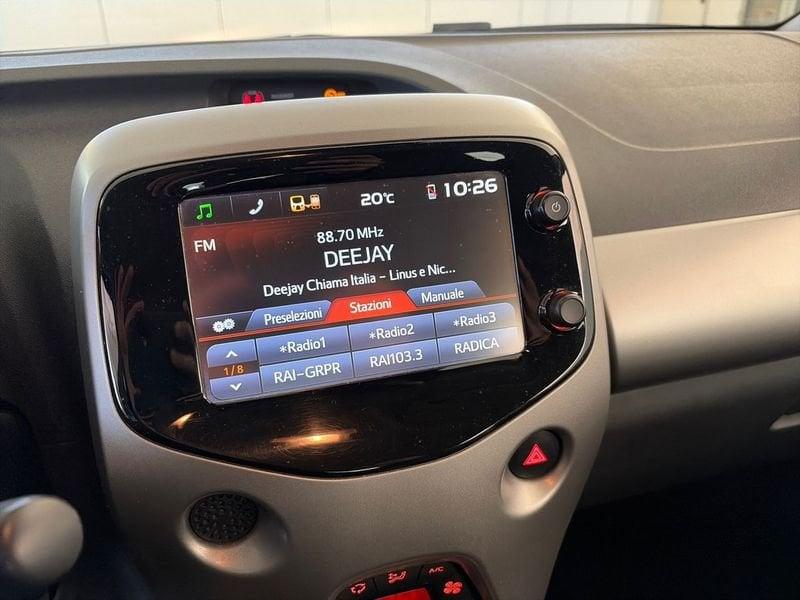 Toyota Aygo 5 Porte 1.0 VVT-i x-play my15