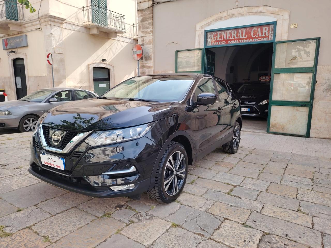 Nissan Qashqai 1.5 dCi N-Connecta