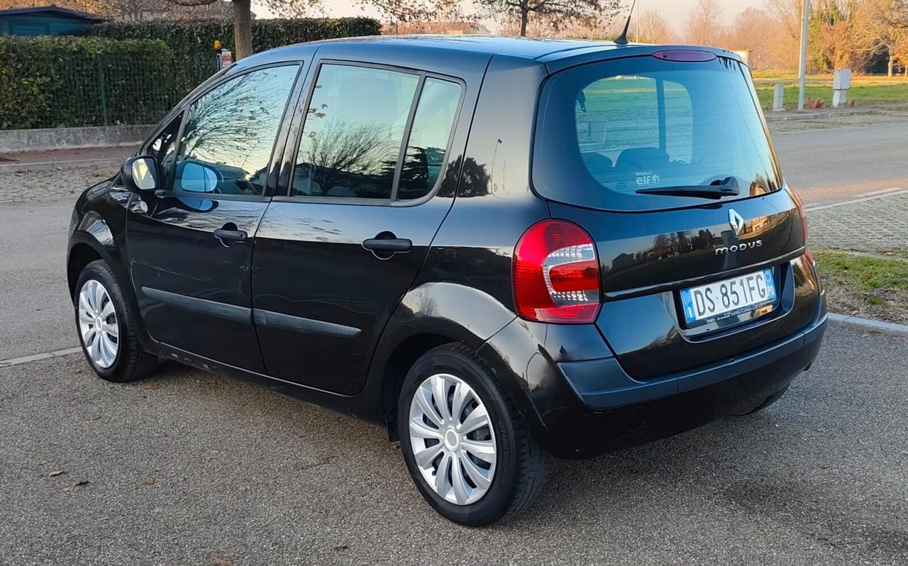 Renault Modus 1.2 16V GPL Dynamique
