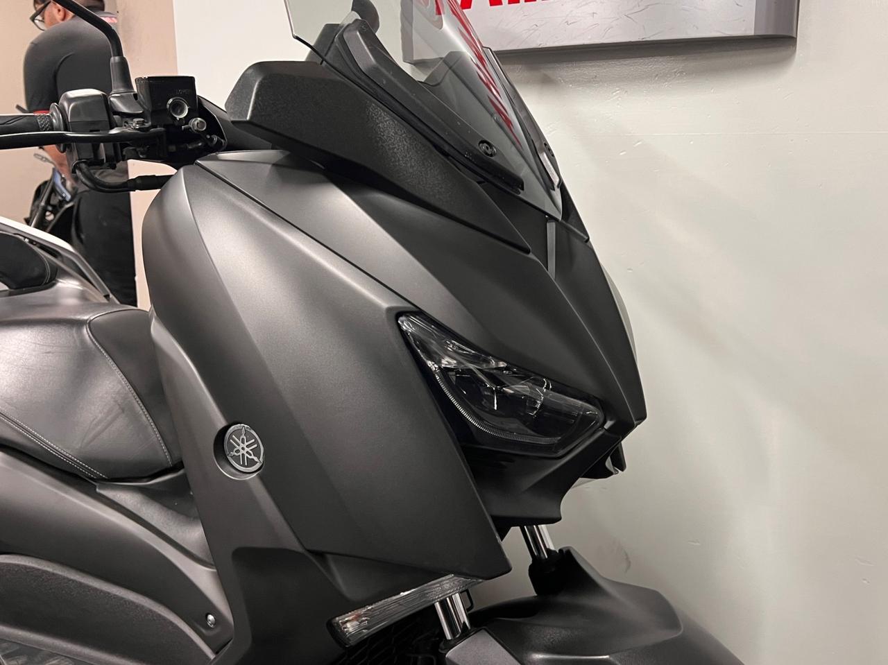 Yamaha X-Max 125