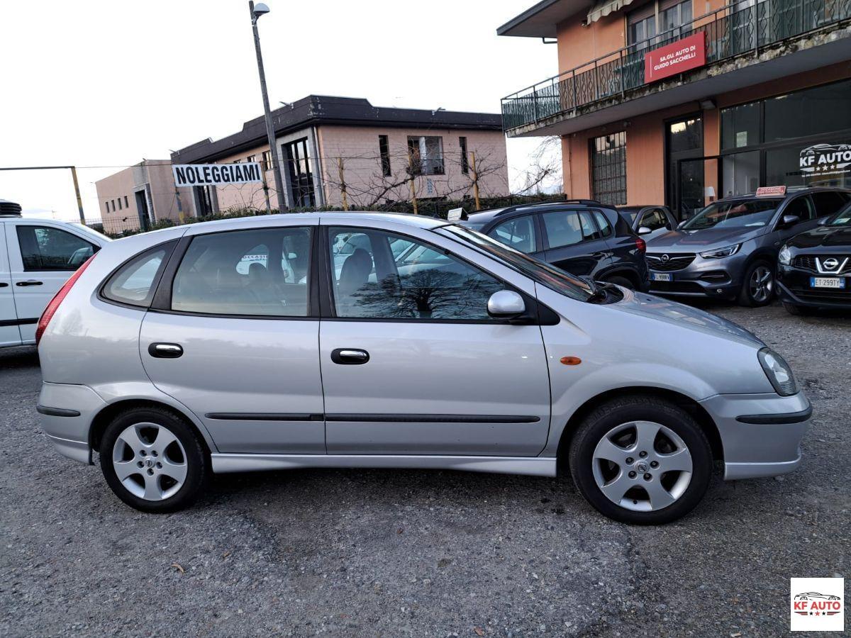 NISSAN - Almera - Tino - 1.8 16V 5p. aut. Acenta Plus