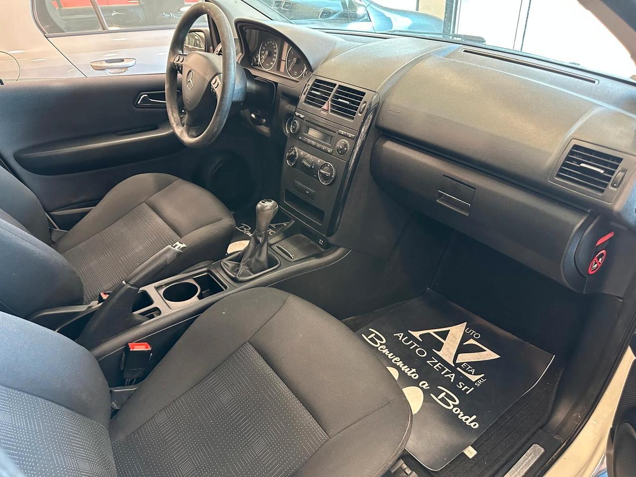 Mercedes-benz A 160 BlueEFFICIENCY Premium