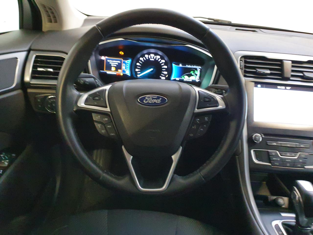 FORD Mondeo 4ª serie - Mondeo Full Hybrid 2.0 187 CV eCVT 4 porte Vignale