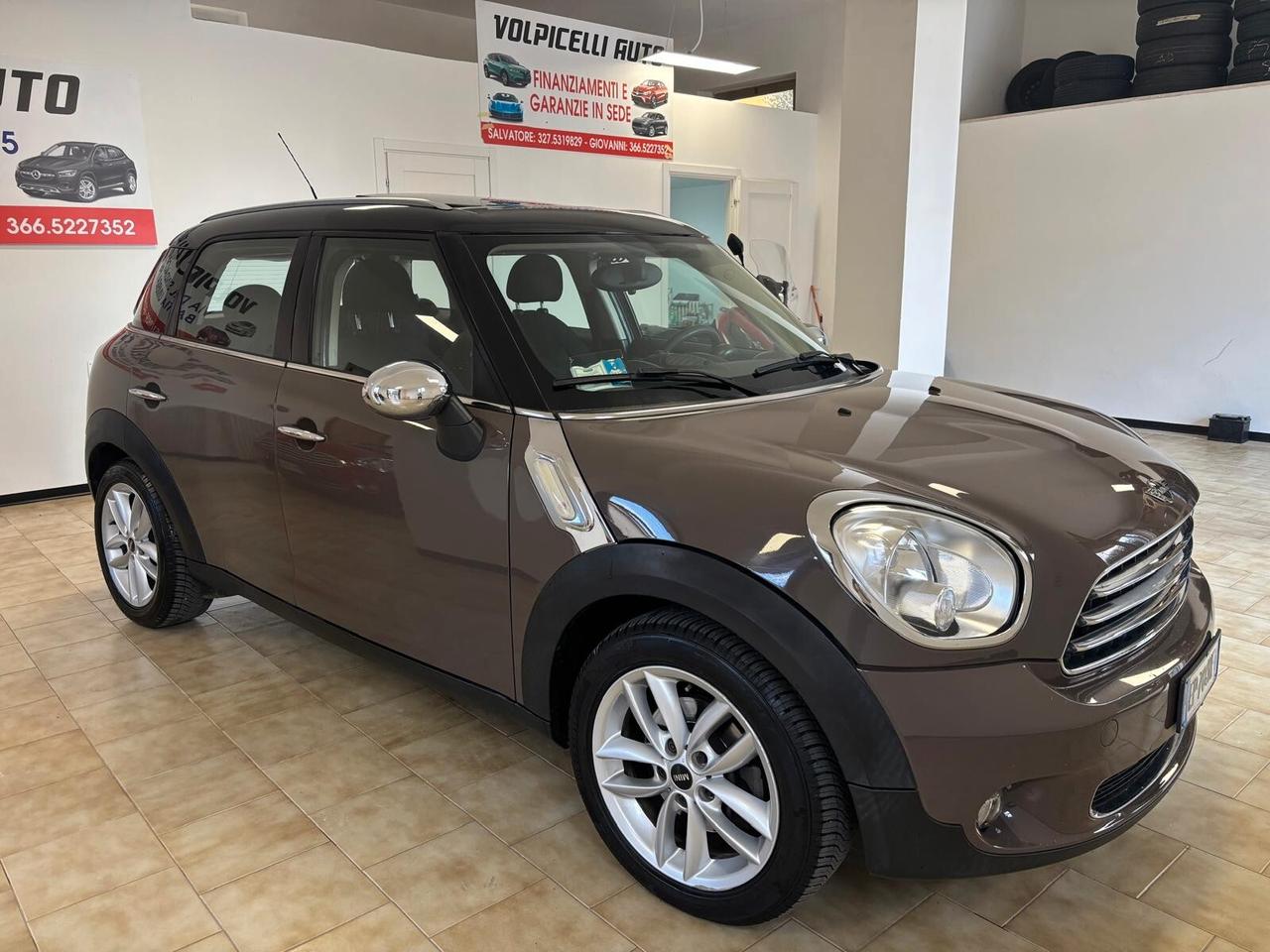 MINI CONTRYMAN ANNO 2013 DS 2.0 AUTOMATICA ADATTA NEOPATENTATI KM 190 MILA