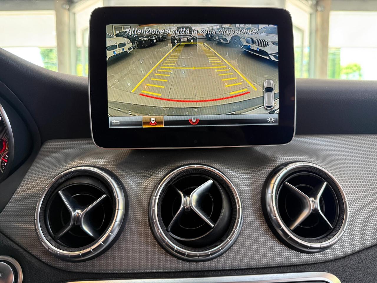 Mercedes-benz CLA 200 d Automatic Business 89.000 KM