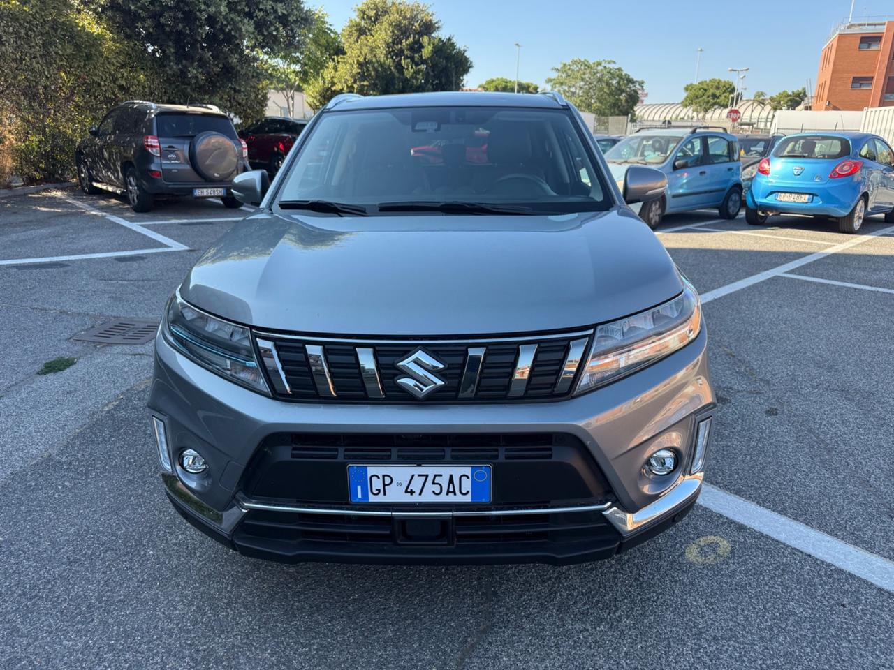 Suzuki Vitara 1.5 140V Hybrid A/T Starview