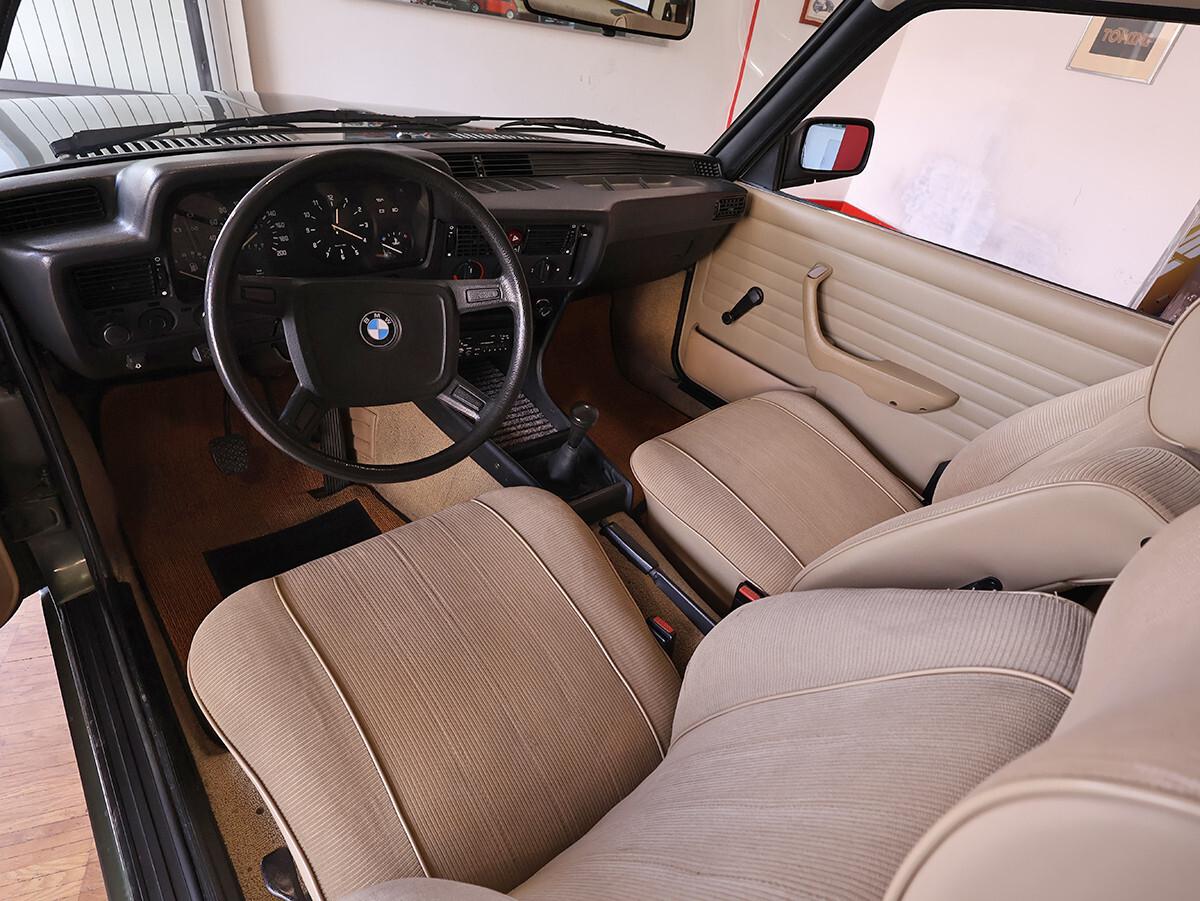 Bmw 318i 2 porte INIEZIONE - 110000 KM