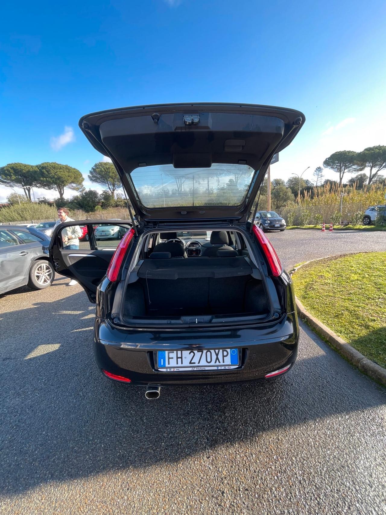 Fiat Punto 1.3 MJT II S&S 95 CV 5 porte Street