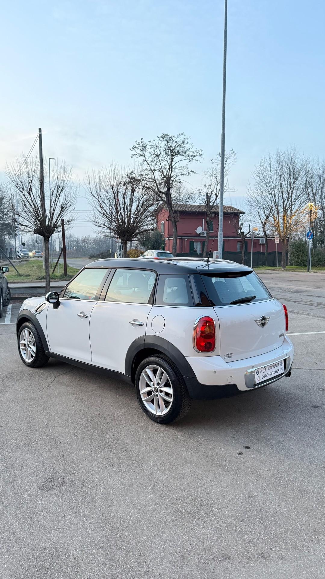 Mini Cooper Countryman 2.0 D Automatica