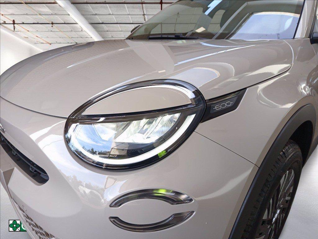 FIAT 600 1.2 hybrid 145cv auto del 2026