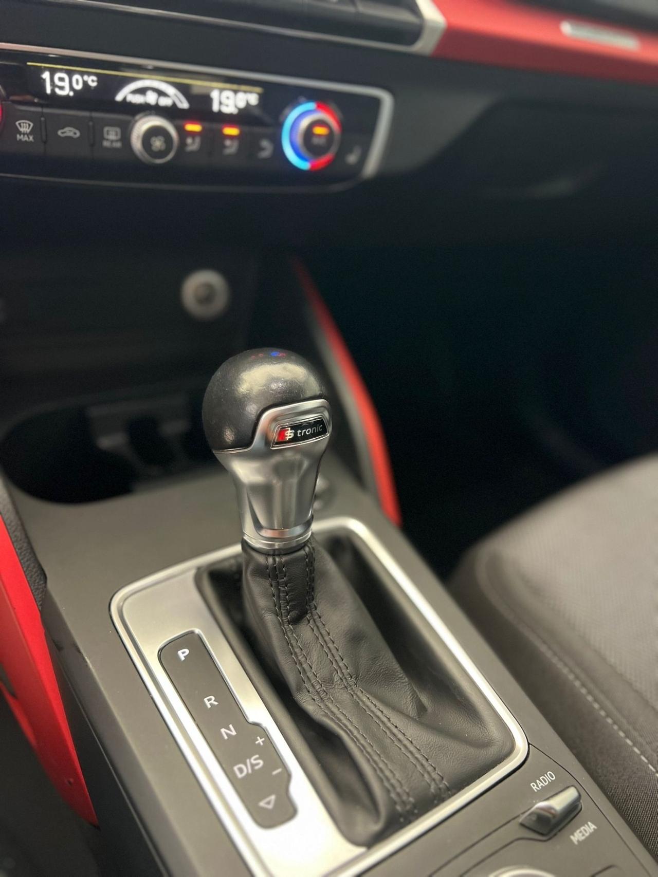 Audi Q2 2.0 TDI quattro S tronic sline