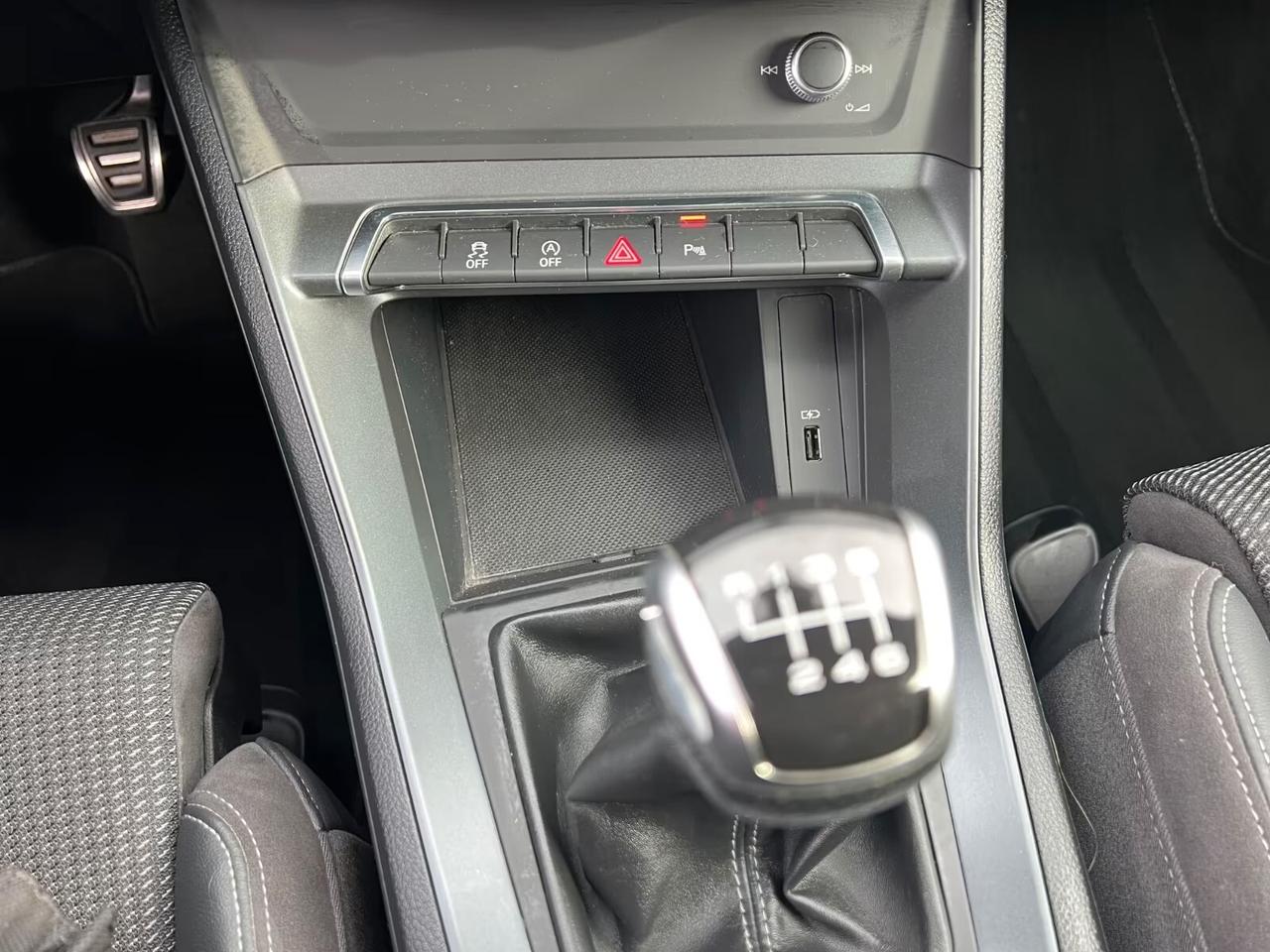 Audi Q3 35 TFSI S line edition