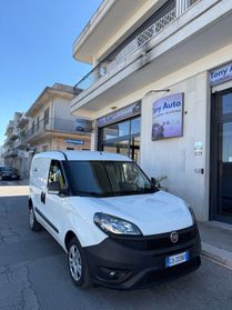 Fiat Doblo MULTIJET, 3 POSTI CON NAVIGATORE,BLUETOOTH,SCHERMO TOUCH,ANDROID AUTO