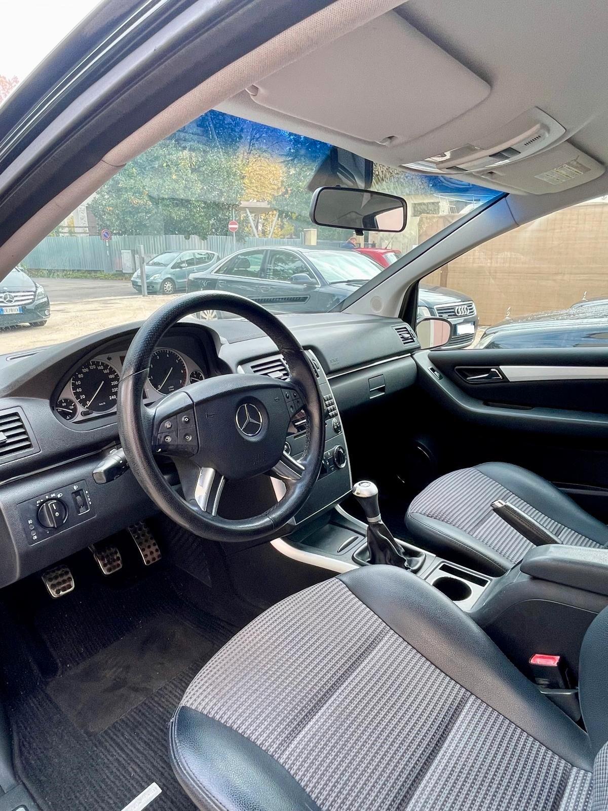 Mercedes-benz B 170 Sport UNICOPROPRIETARIO NEOPATENTATI GARANZIA