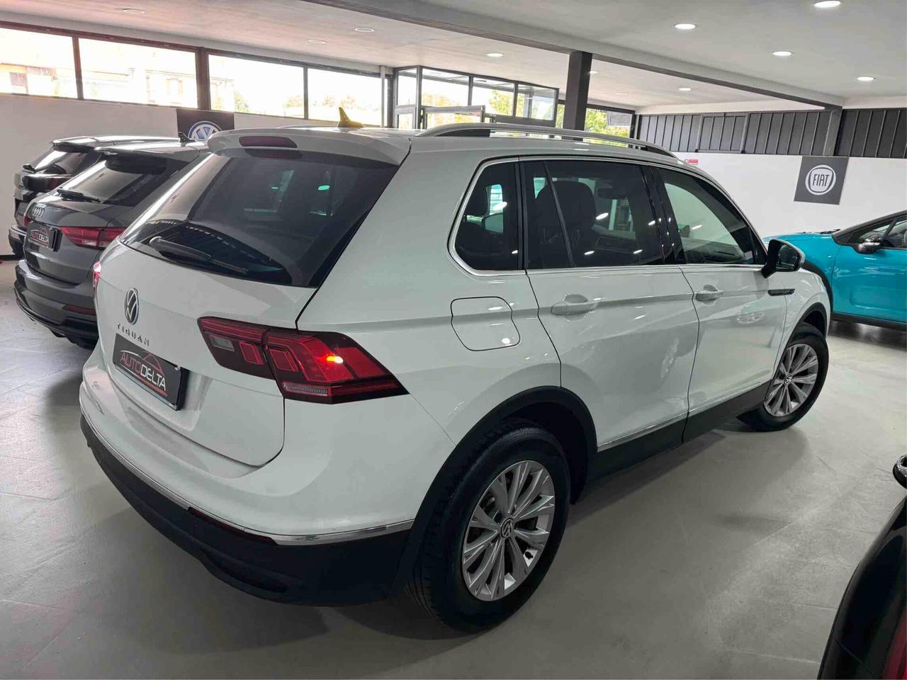 Volkswagen Tiguan Anno 12/2021 2.0 TDI 150 CV SCR DSG Elegance