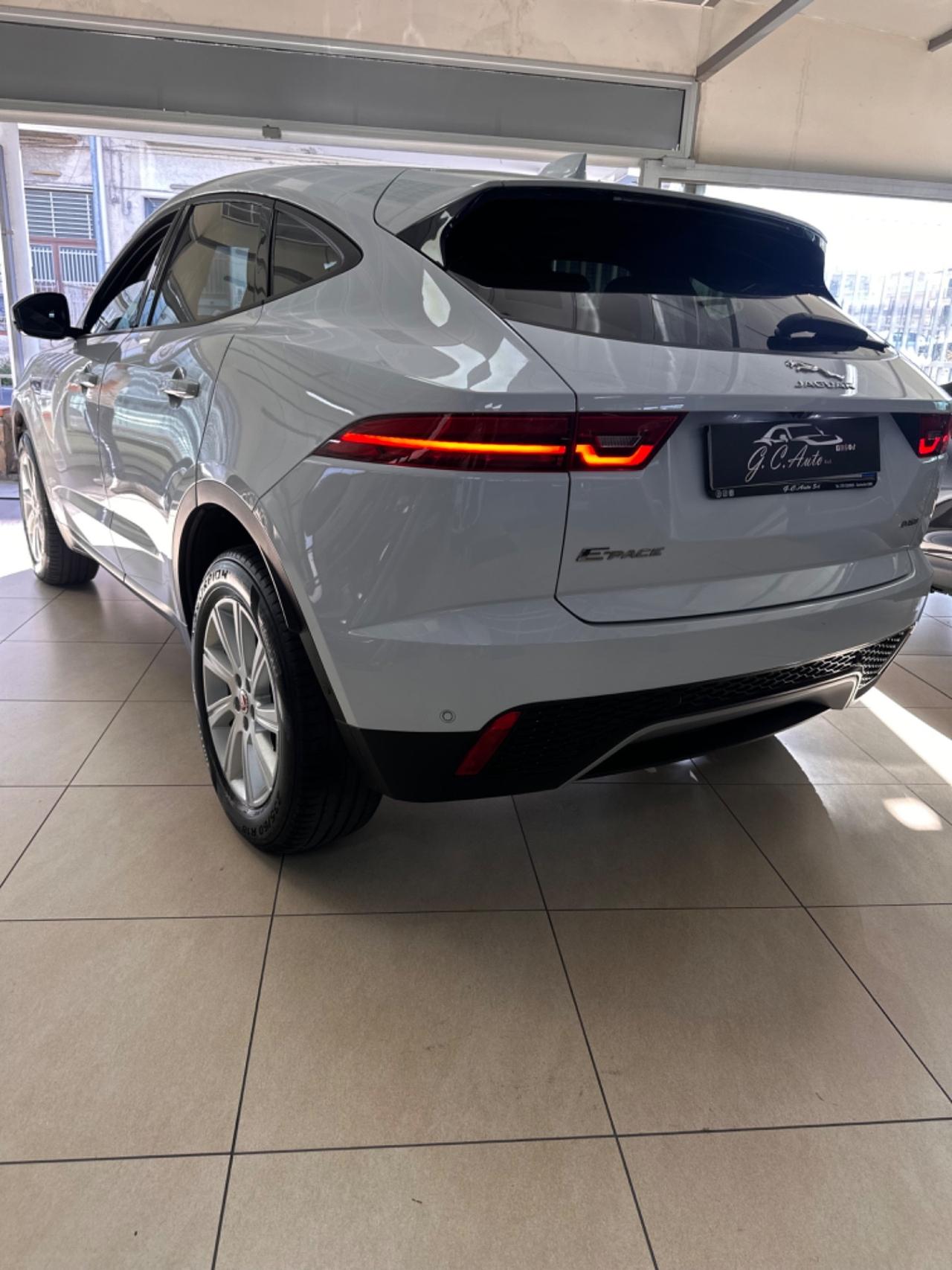 Jaguar E-Pace 2.0D 150 CV R-Dynamic S